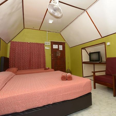 Delta Chenang Resort 珍南海滩 外观 照片