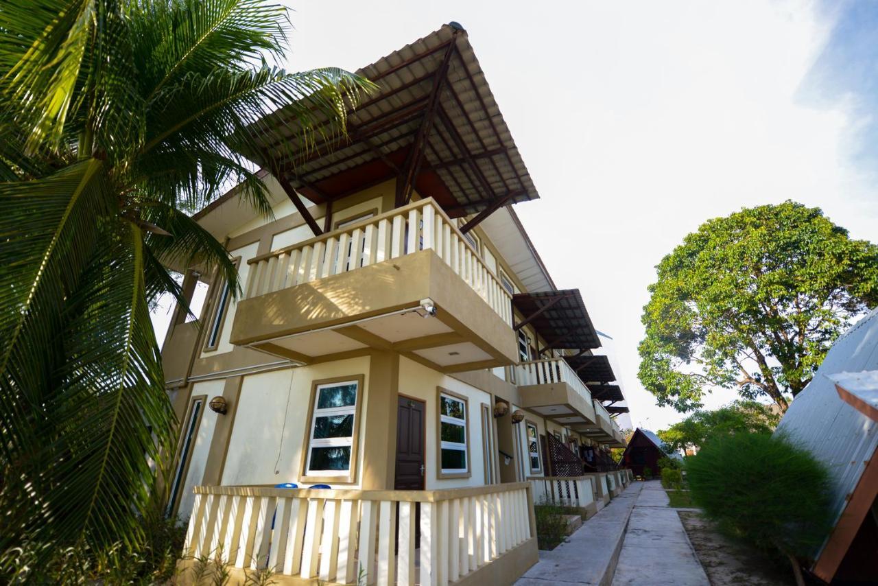 Delta Chenang Resort 珍南海滩 外观 照片