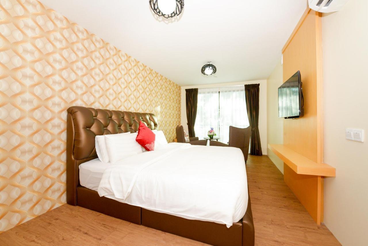 Delta Chenang Resort 珍南海滩 外观 照片