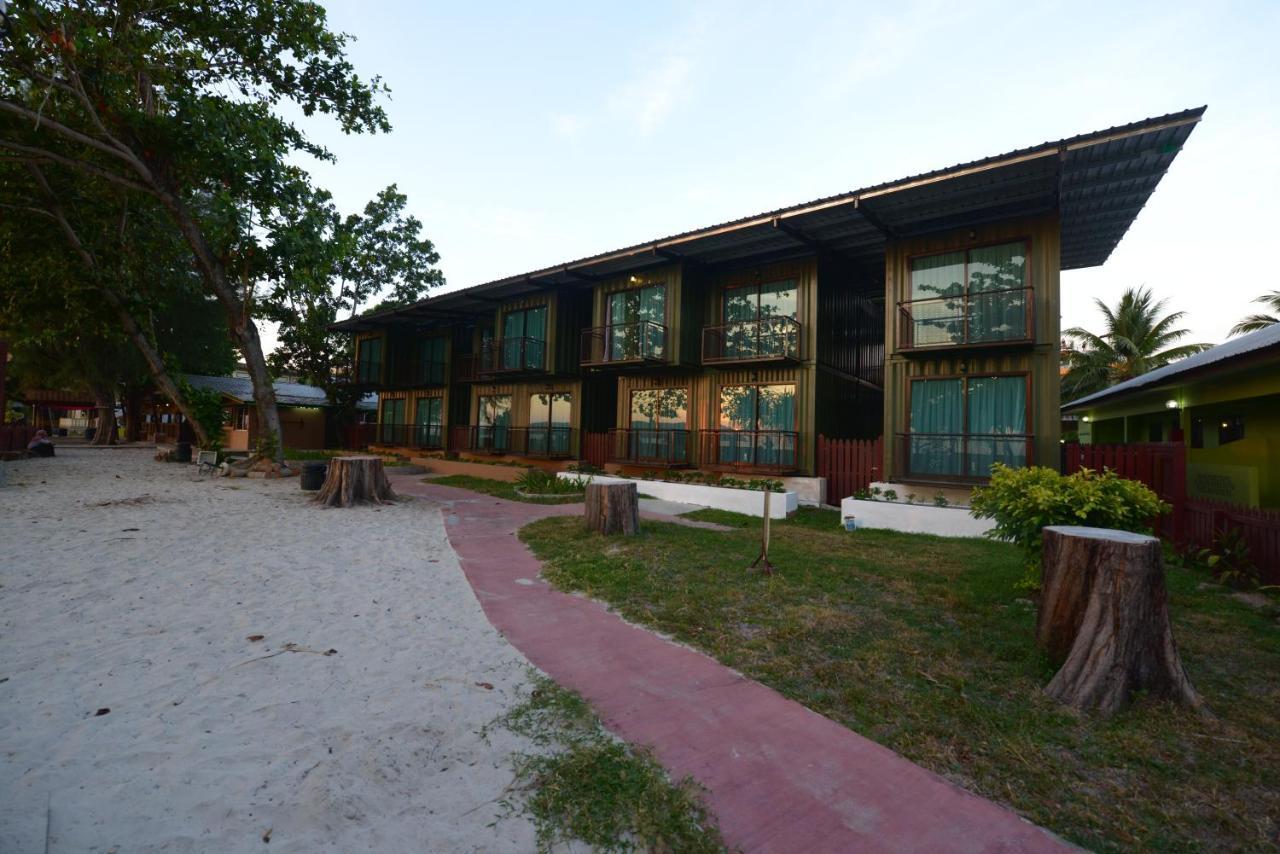 Delta Chenang Resort 珍南海滩 外观 照片